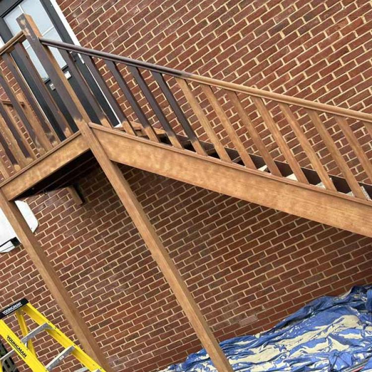 Cleaning of exterior wooden staircase in Thame, Oxfordshire